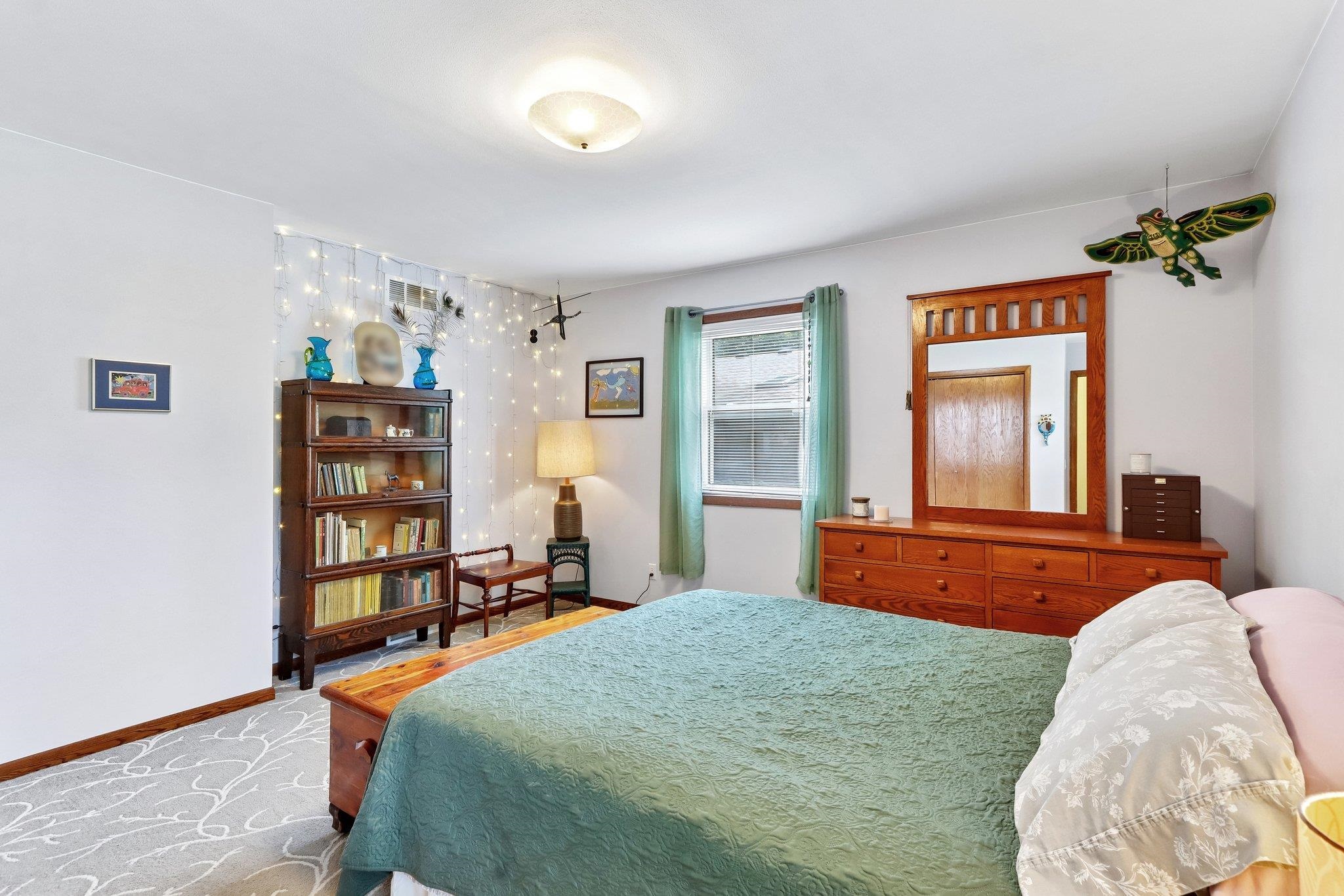 318 Oldfield Road Madison, WI 53717 - Photo 11 of 25