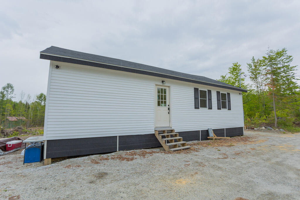 187 Bailey Road Industry, ME 04938 - Photo 12 of 16 sandyriverrealty-11
