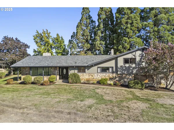 $1,000,000 | 4667 St Paul Highway Northeast, St. Paul, OR 97137