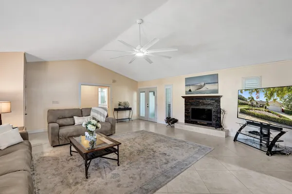 $724,972 | 5181 Southwest 89th Terrace, Cooper City, FL 33328