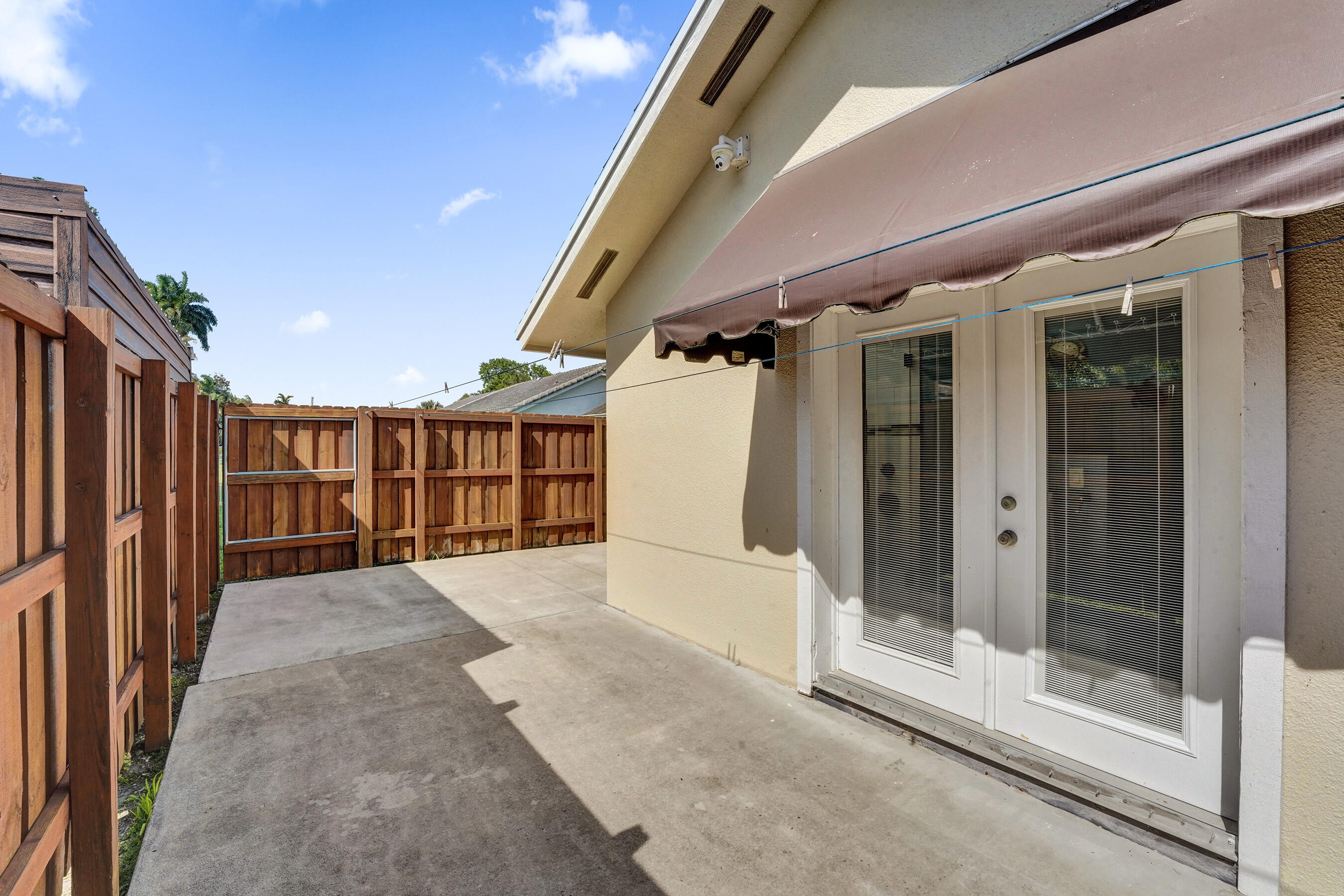 5181 Southwest 89th Terrace Cooper City, FL 33328 - Photo 41 of 56 DSC04333