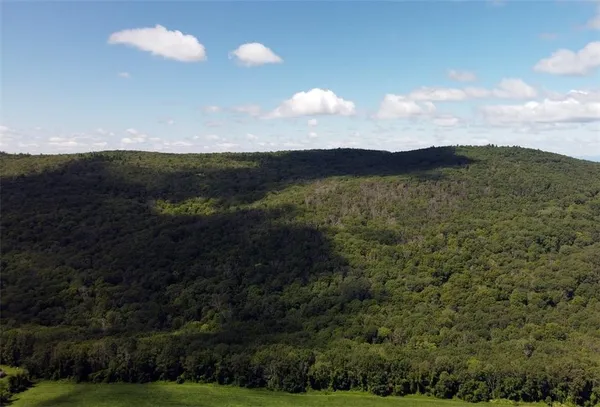 $2,379,000 | Cascade Mount, Amenia, NY 12501