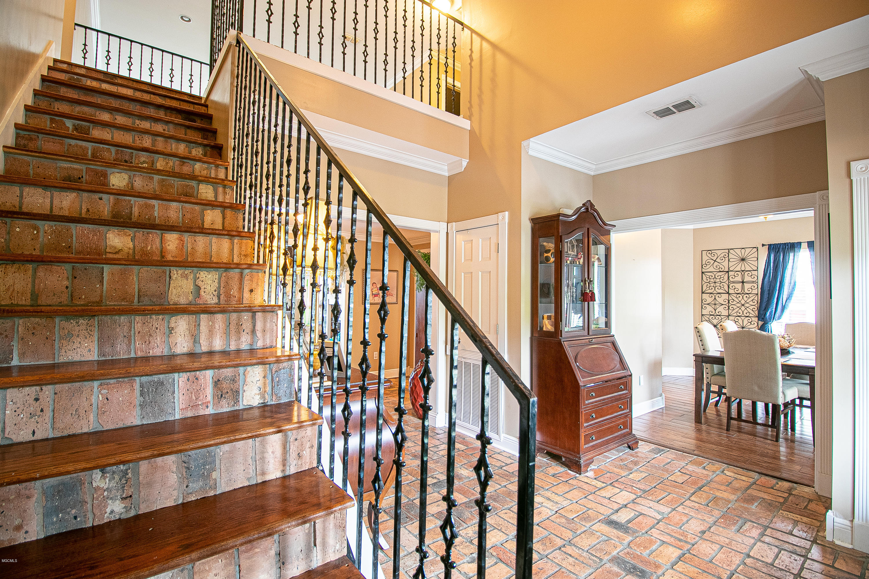 1504 Mill Road Gulfport, MS 39507 - Photo 8 of 33 1504 Mill Ave-113