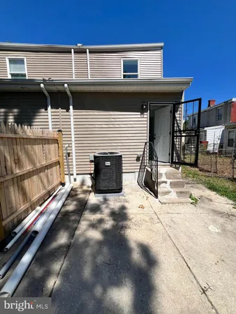 $194,990 | 710 Lamokin Street, Chester, PA 19013