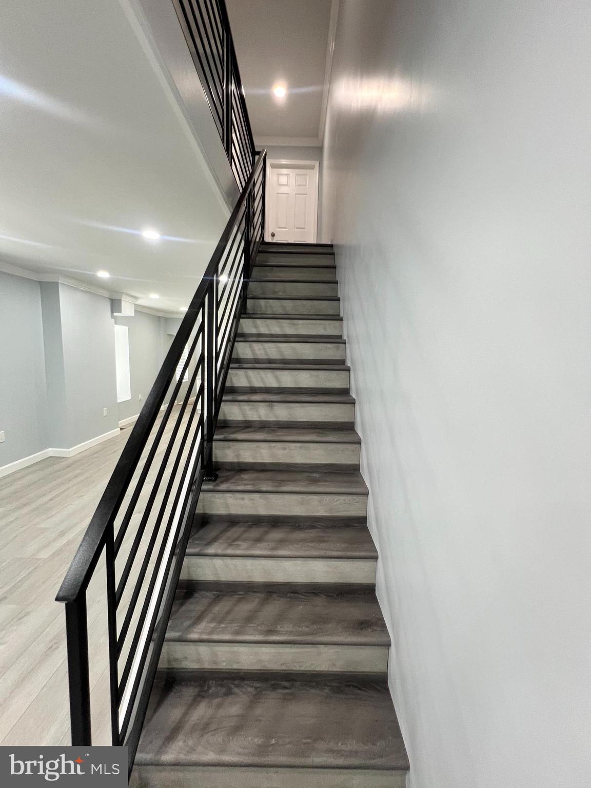 710 Lamokin Street Chester, PA 19013 - Photo 5 of 18