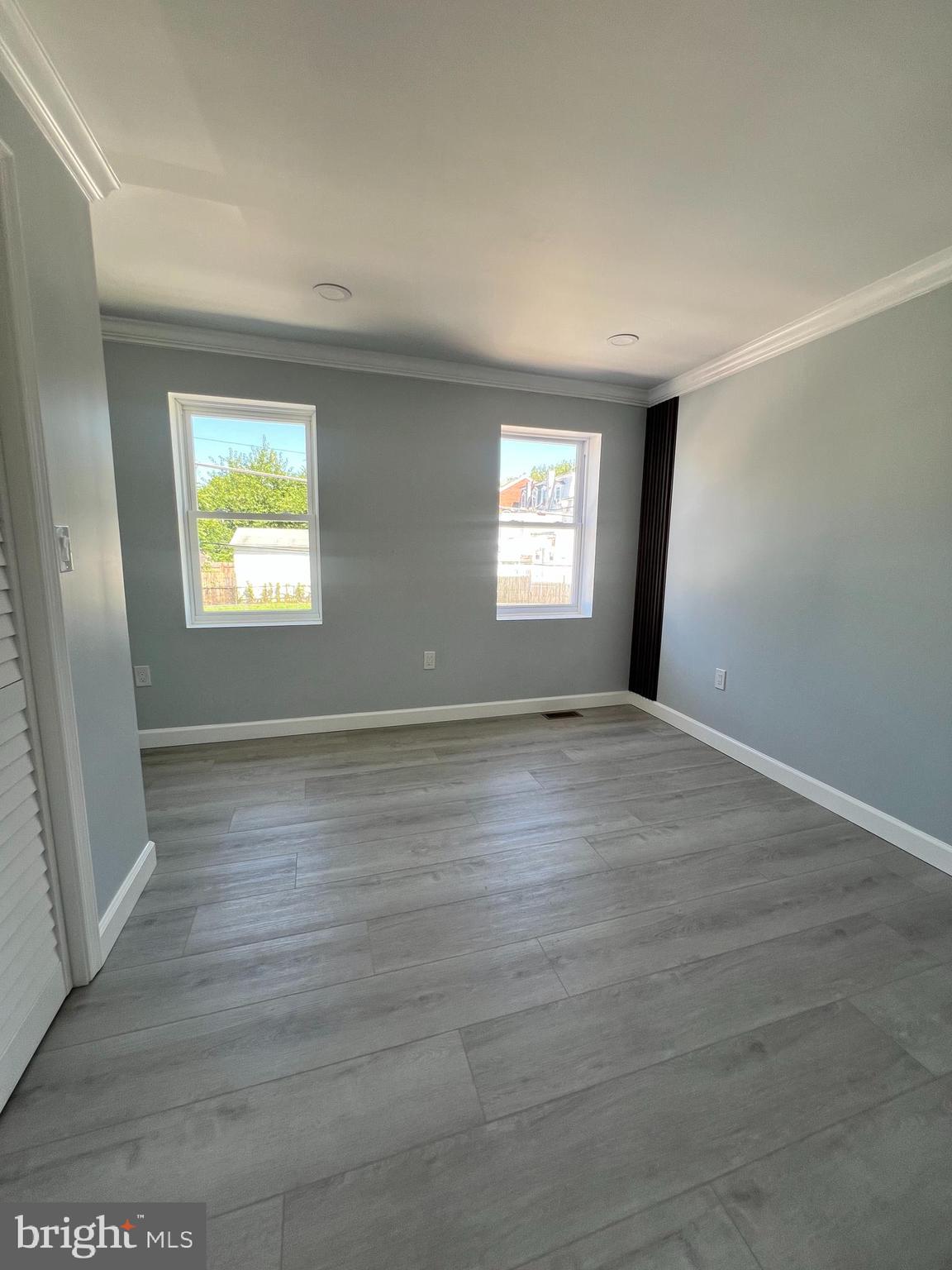 710 Lamokin Street Chester, PA 19013 - Photo 10 of 18