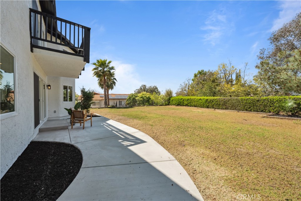 529 Manzanita Road Redlands, CA 92373 - Photo 23 of 64 a view of swimming pool from a lounge chair