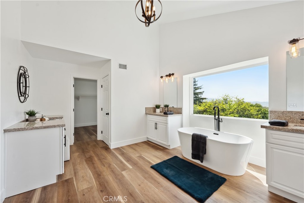 529 Manzanita Road Redlands, CA 92373 - Photo 41 of 64 a living room with furniture and a large window