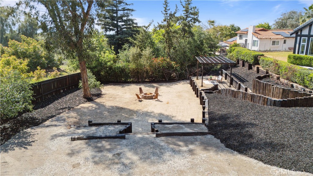 529 Manzanita Road Redlands, CA 92373 - Photo 5 of 64 a view of yard with outdoor seating