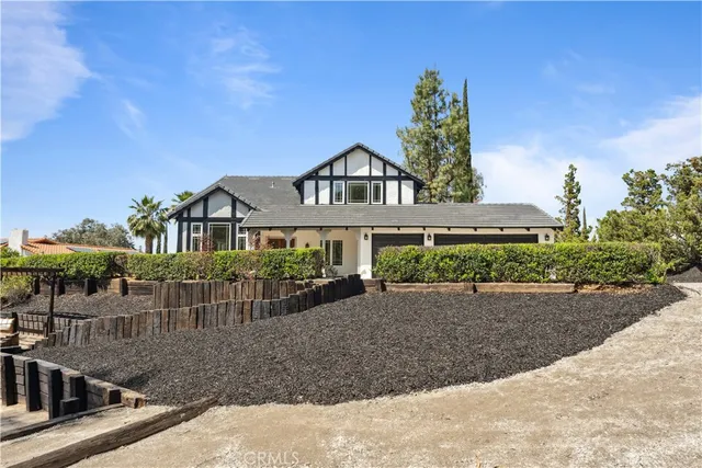$1,075,000 | 529 Manzanita Road, Redlands, CA 92373