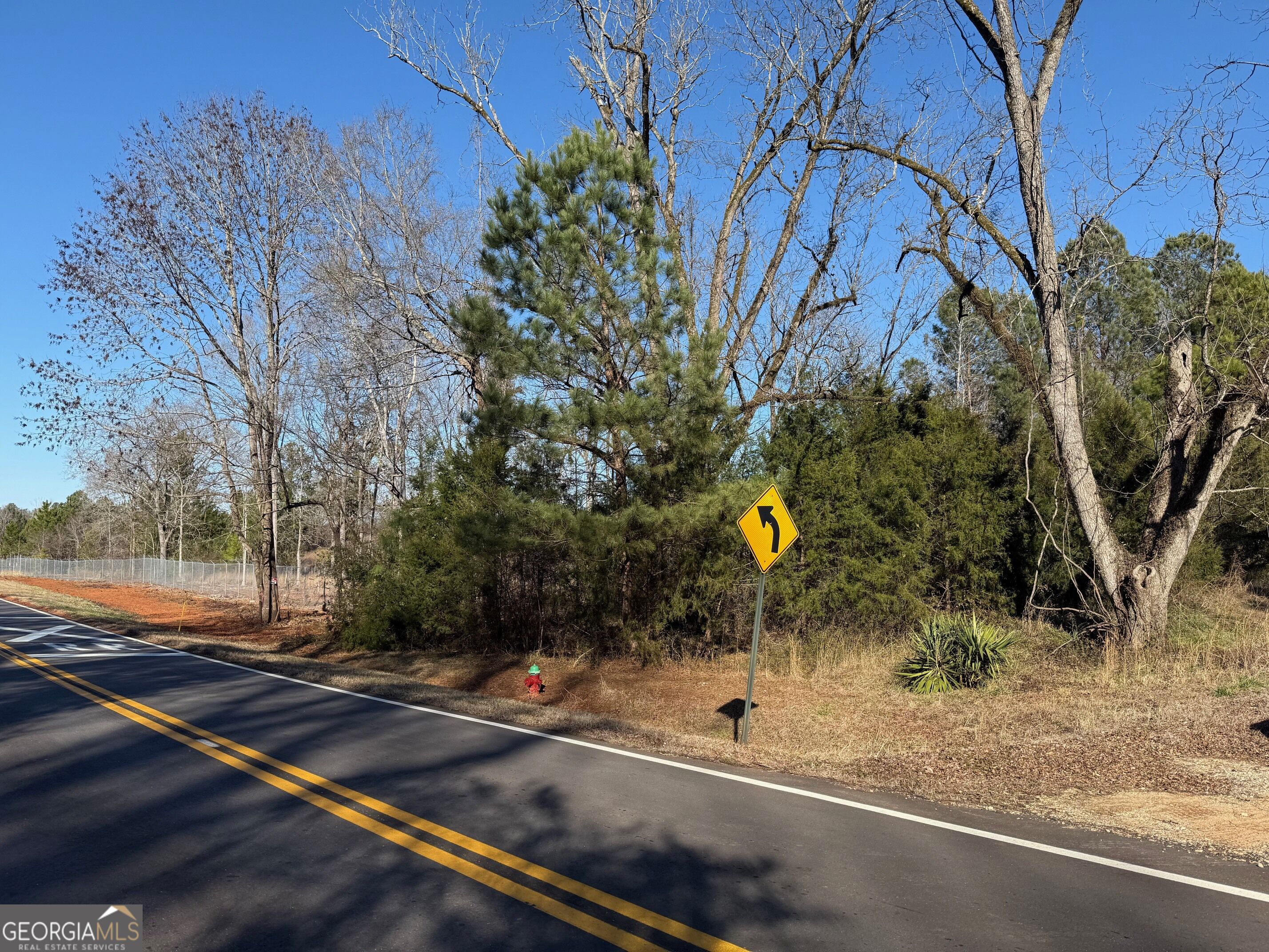 641 Dennis Station Road Southwest Eatonton, GA 31024 - Photo 3 of 13 Gallery Image 3
