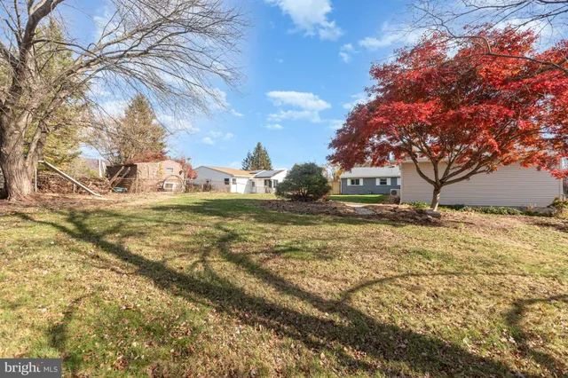 $385,000 | 1955 Dawn Road, Enola, PA 17025