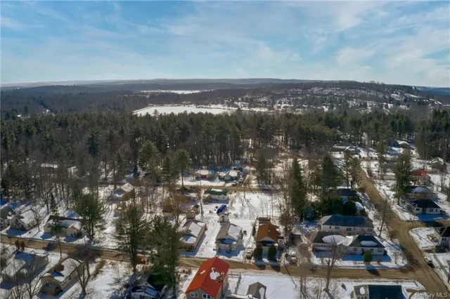 $1,950 | 10 Maple Avenue, Unit 1, Fallsburg, NY 12789