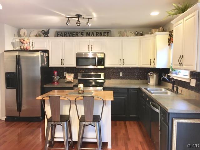3690 Oakland Road Bethlehem, PA 18020 - Photo 14 of 42 Gallery Image 14