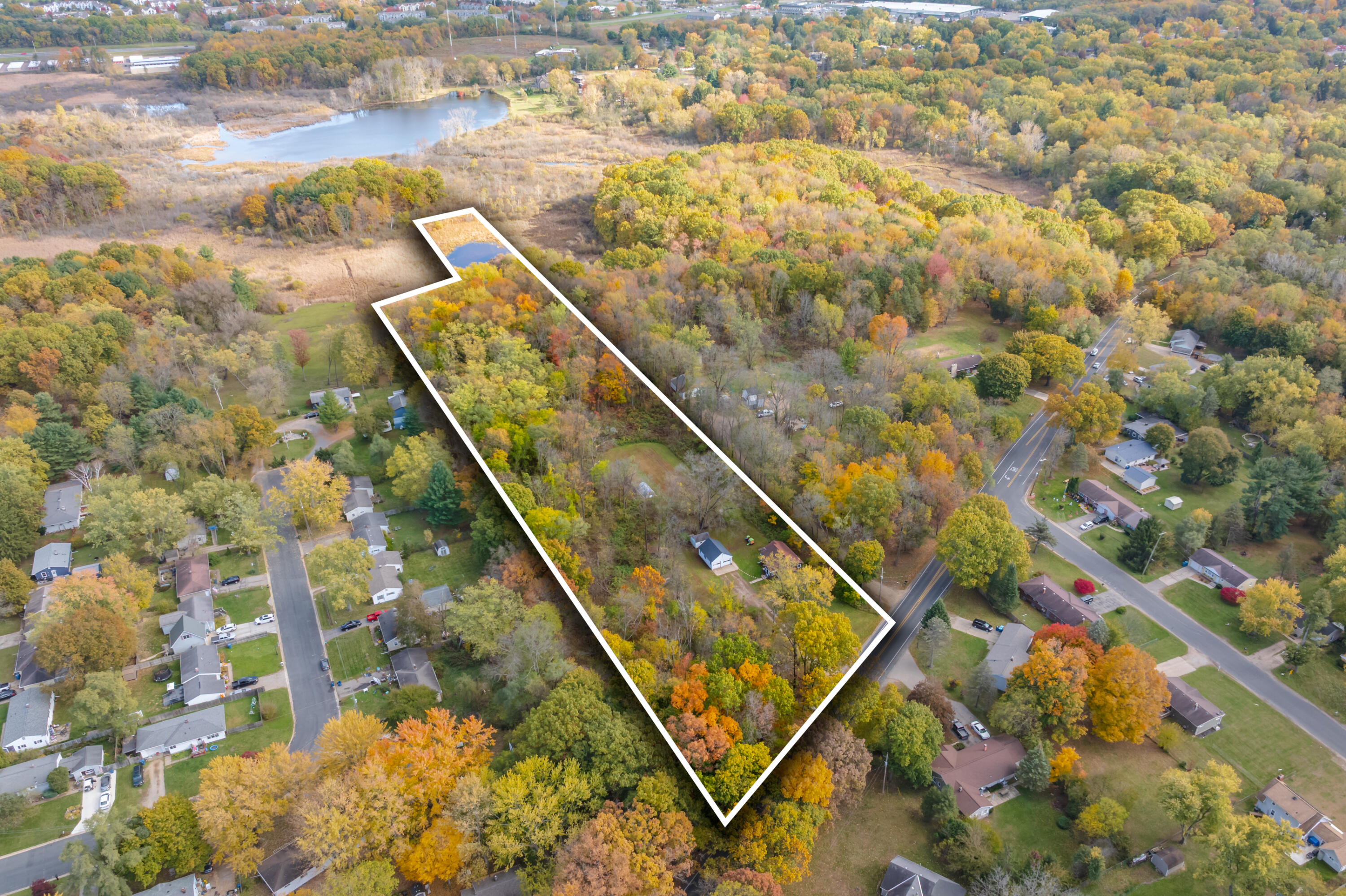 3822 Nazareth Road Kalamazoo, MI 49004 - Photo 37 of 38 Nazareth Rd 3822 Kalamazoo 49004-52