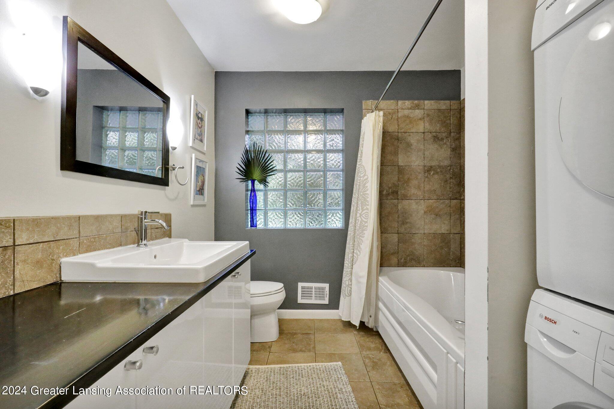 4751 Woodcraft Road Okemos, MI 48864 - Photo 21 of 34 23-web-or-mls-Open Ended Media-23
