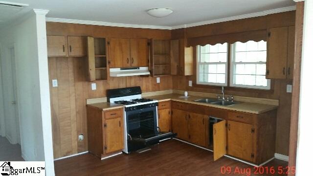 1217 Greenpond Road Fountain Inn, SC 29644 - Photo 2 of 6