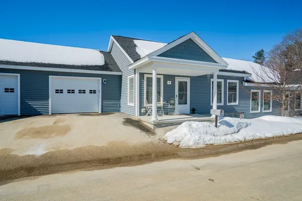 $349,900 | 4 Blueberry Lane, Unit 4, Standish, ME 04084