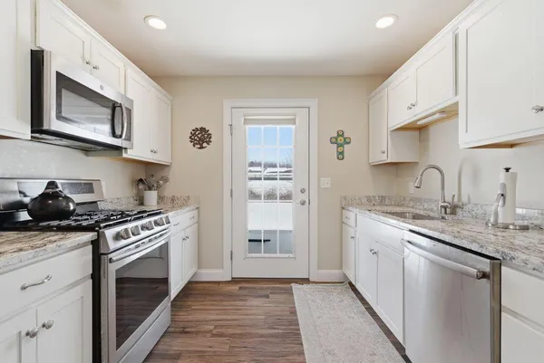 $349,900 | 4 Blueberry Lane, Unit 4, Standish, ME 04084