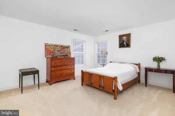 $574,900 | 514 Sleigh Drive, Cross Junction, VA 22625