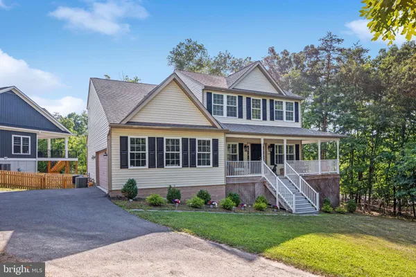 $574,900 | 514 Sleigh Drive, Cross Junction, VA 22625