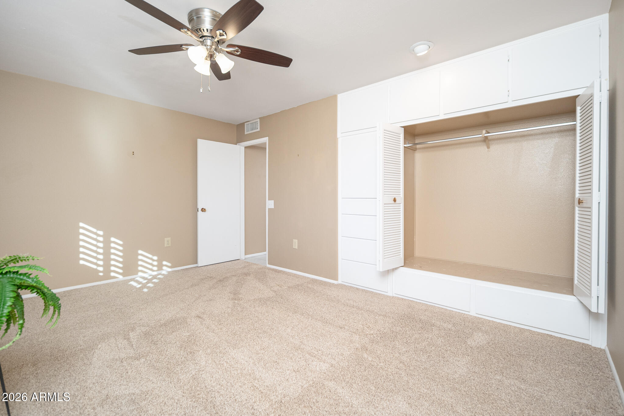 10004 West Pleasant Valley Road Sun City, AZ 85351 - Photo 34 of 57 31_Bed2_03