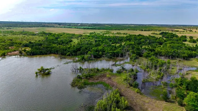 a view of a lake with houses