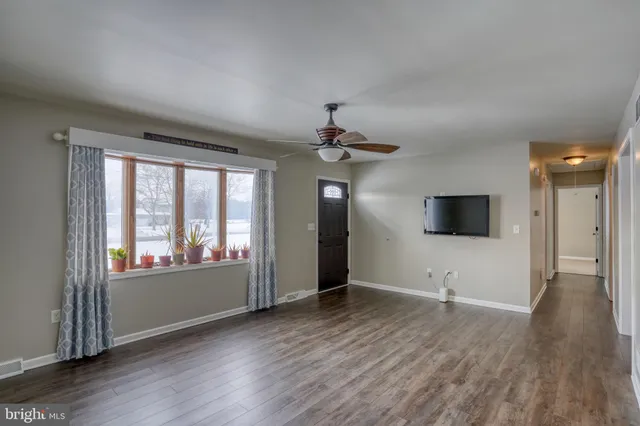 $425,000 | 1851 Hartly Road, Hartly, DE 19953