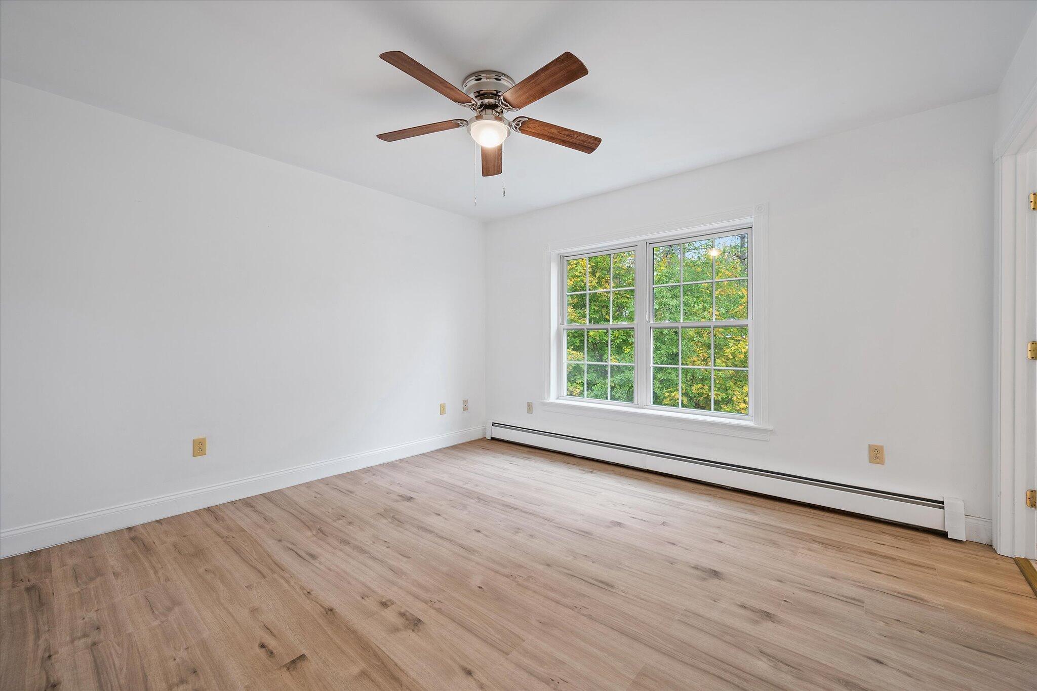 21 Yankee Avenue Bangor, ME 04401 - Photo 15 of 39 15-Primary Bedroom