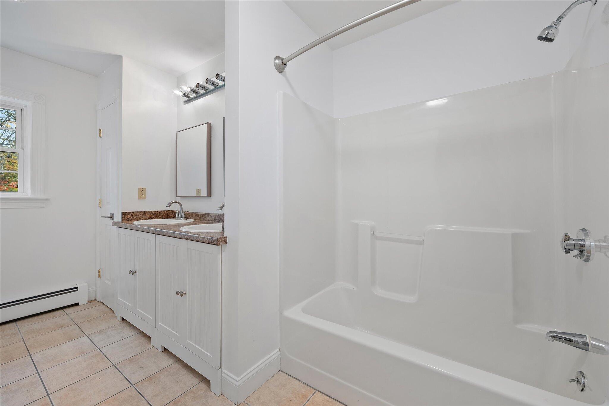 21 Yankee Avenue Bangor, ME 04401 - Photo 19 of 39 19-Bathroom