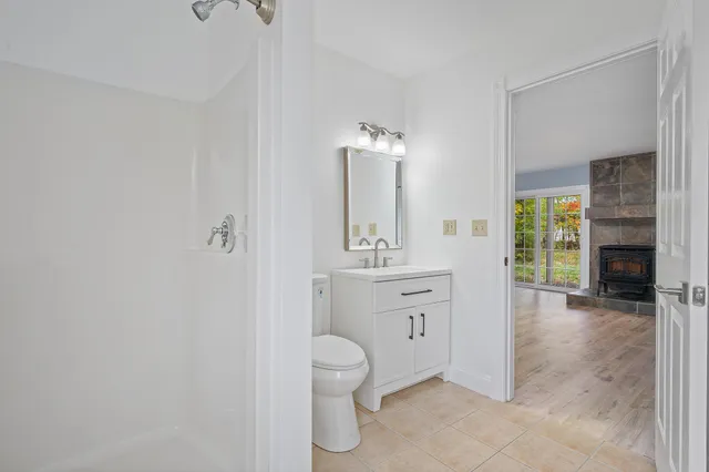 $369,900 | 21 Yankee Avenue, Bangor, ME 04401