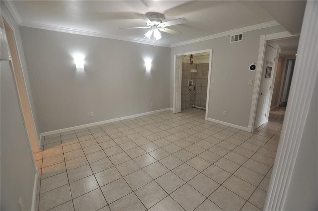 6851 Roswell Road, Unit D10 Atlanta, GA 30328 - Photo 12 of 34