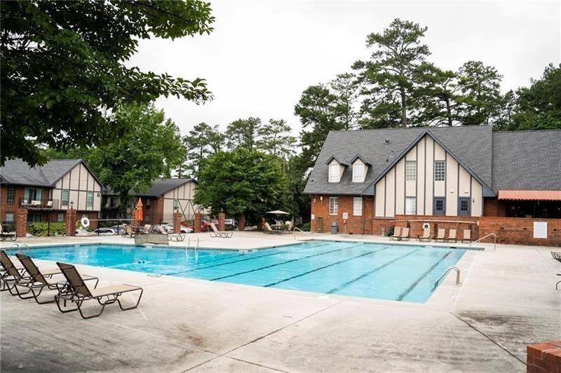 6851 Roswell Road, Unit D10 Atlanta, GA 30328 - Photo 32 of 34