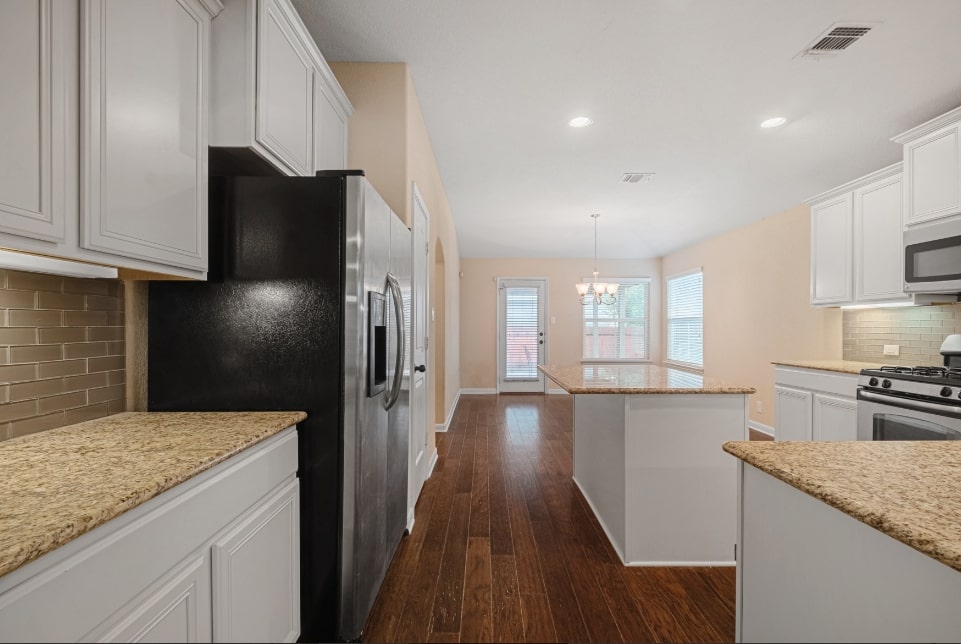 8532 Harrier Drive, Unit 232 Austin, TX 78729 - Photo 6 of 22