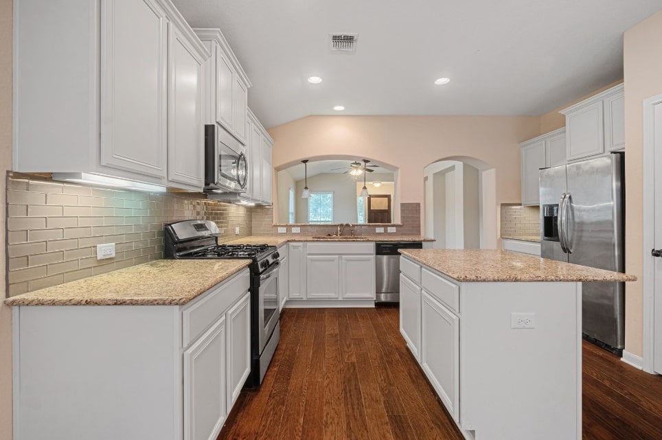 8532 Harrier Drive, Unit 232 Austin, TX 78729 - Photo 9 of 22