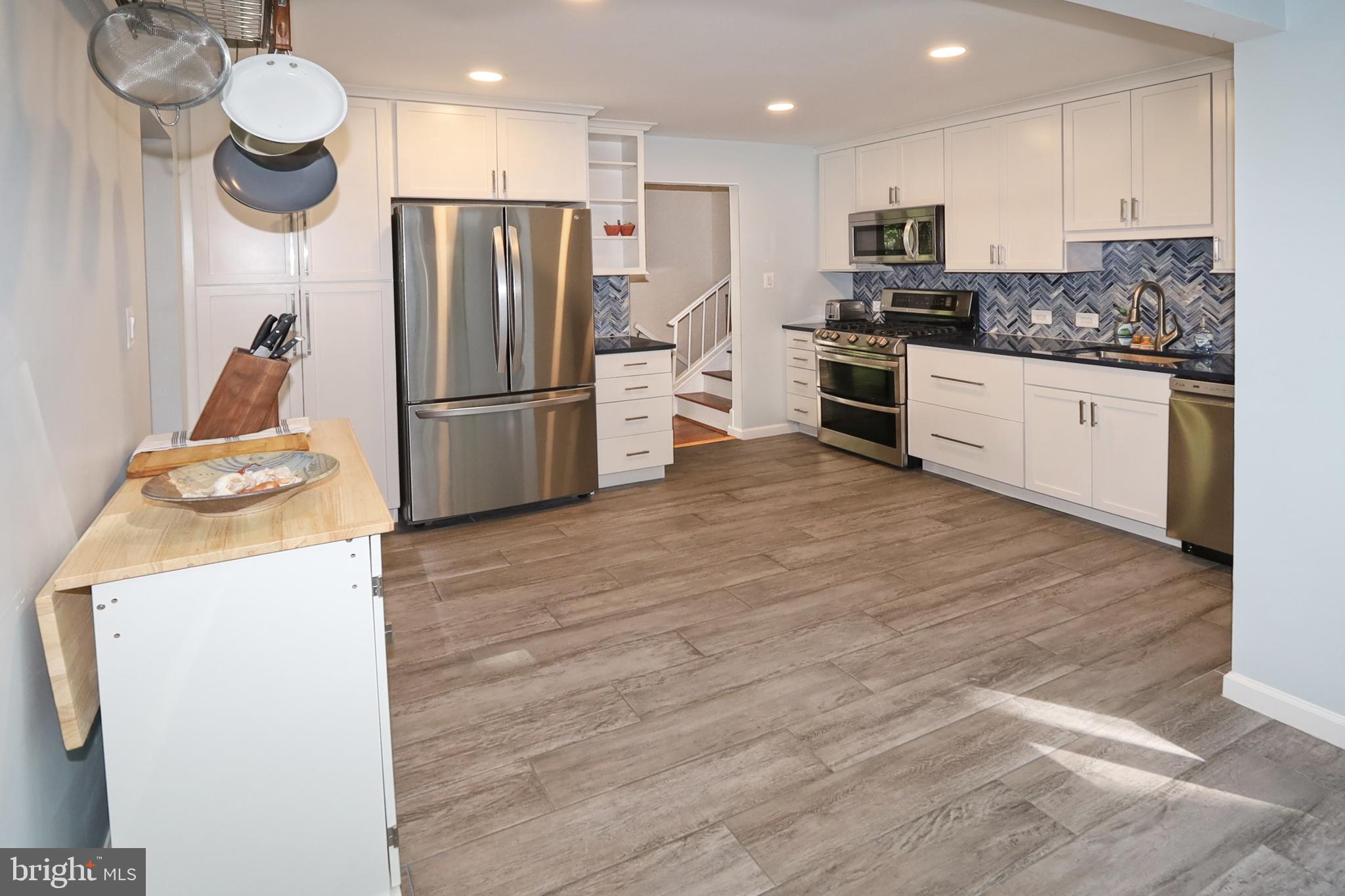 2607 Soapstone Drive Reston, VA 20191 - Photo 12 of 43 Gallery Image 12
