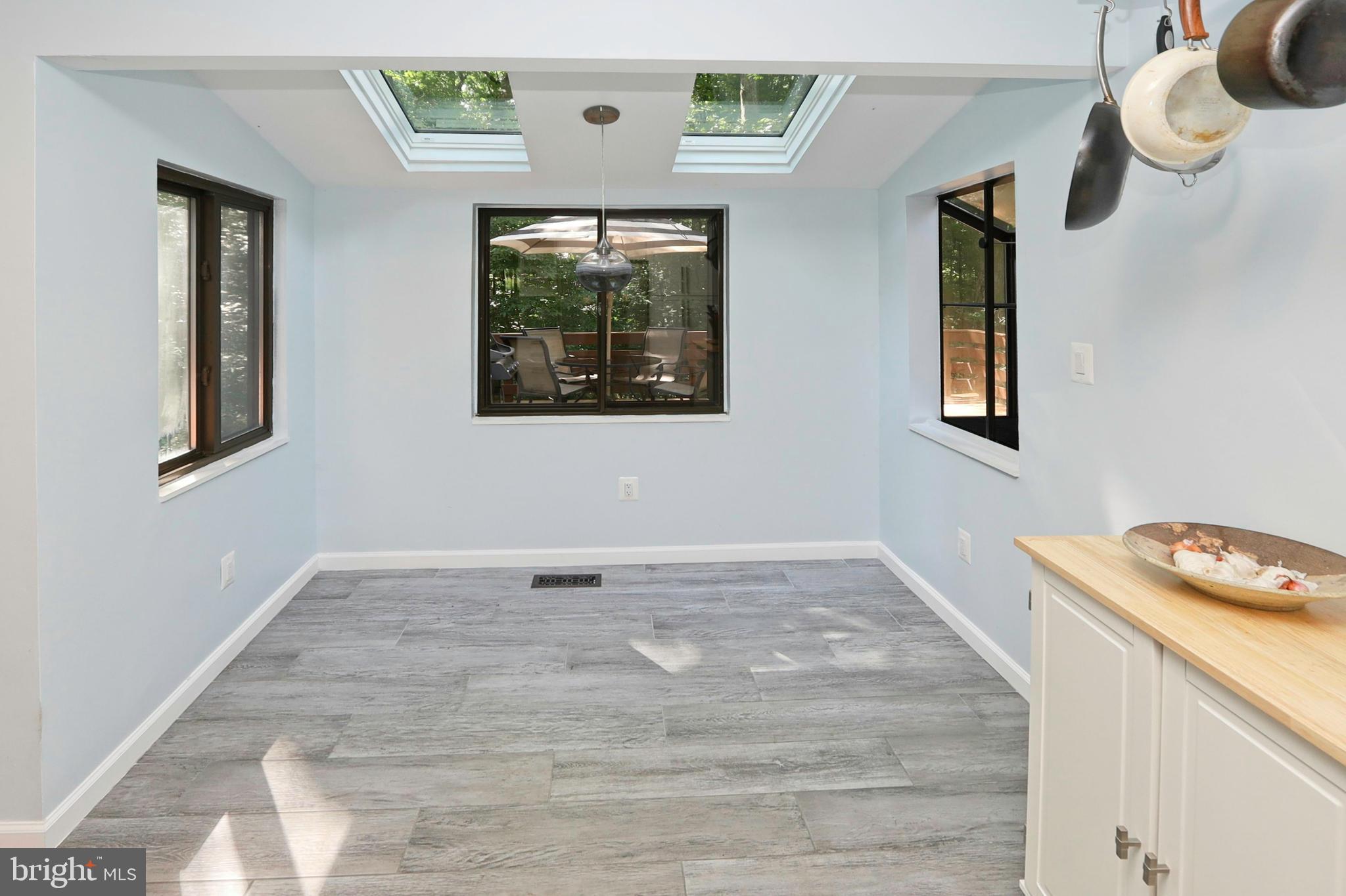 2607 Soapstone Drive Reston, VA 20191 - Photo 14 of 43 Gallery Image 14