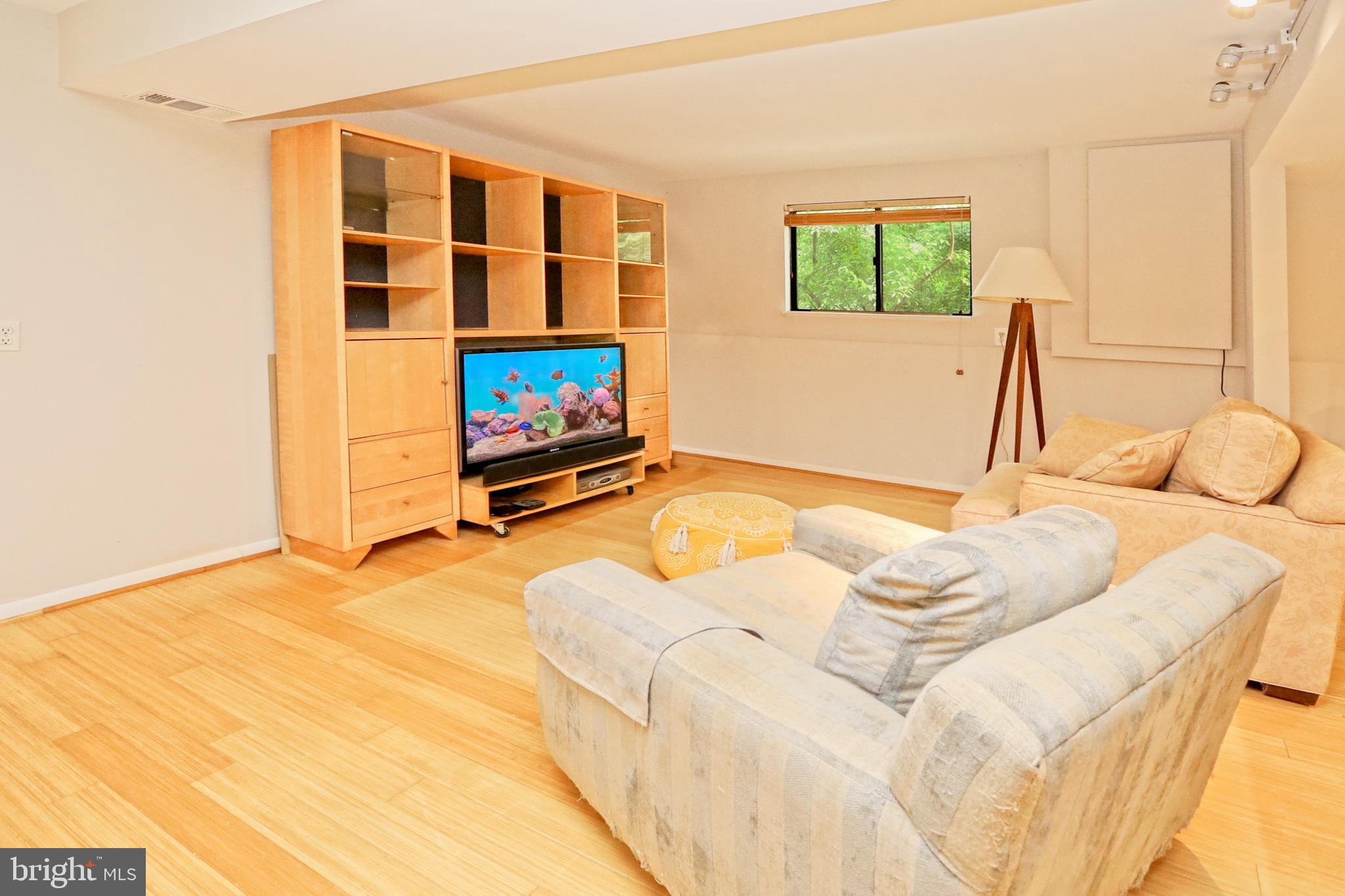 2607 Soapstone Drive Reston, VA 20191 - Photo 23 of 43 Gallery Image 23