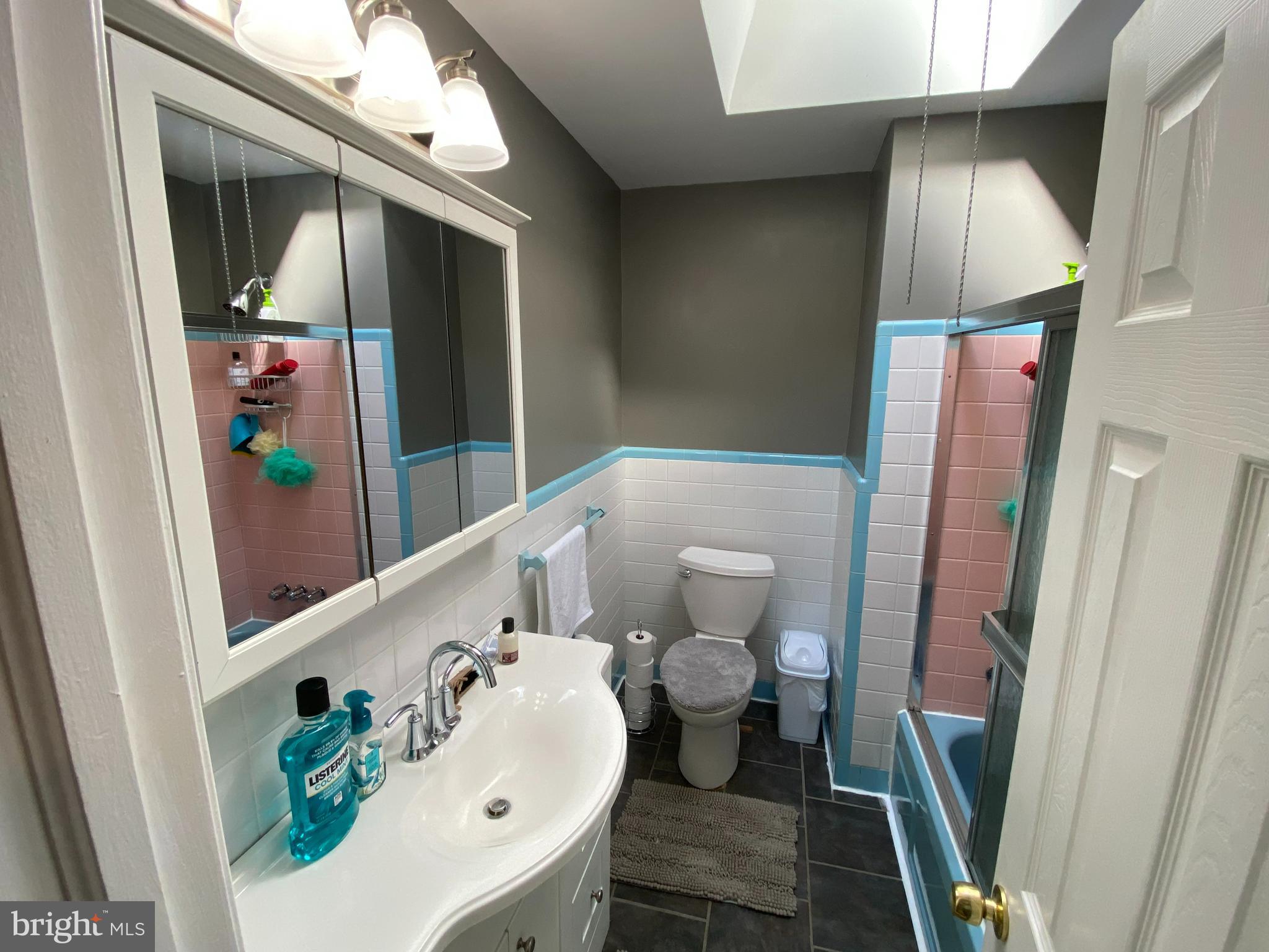 1165 Chesworth Road Philadelphia, PA 19115 - Photo 10 of 59