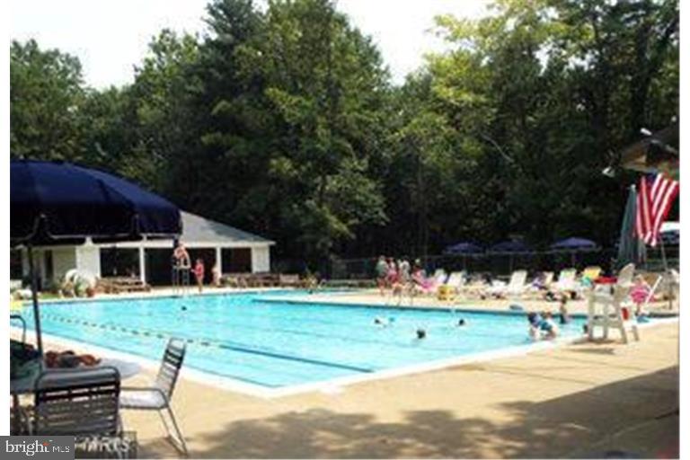 1448 Grandview Road Arnold, MD 21012 - Photo 55 of 56 Community Pool