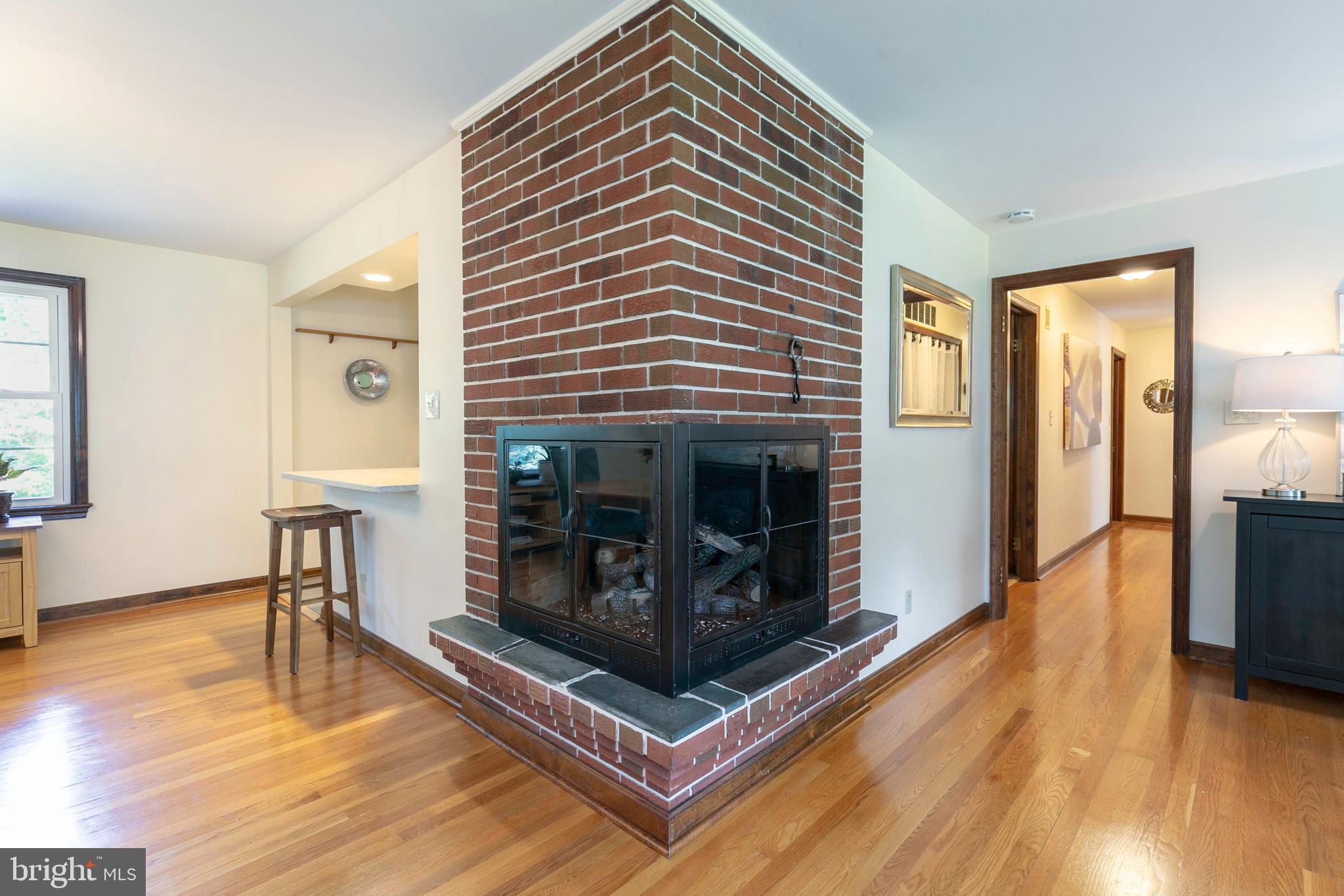 1448 Grandview Road Arnold, MD 21012 - Photo 7 of 56 Gas fireplace