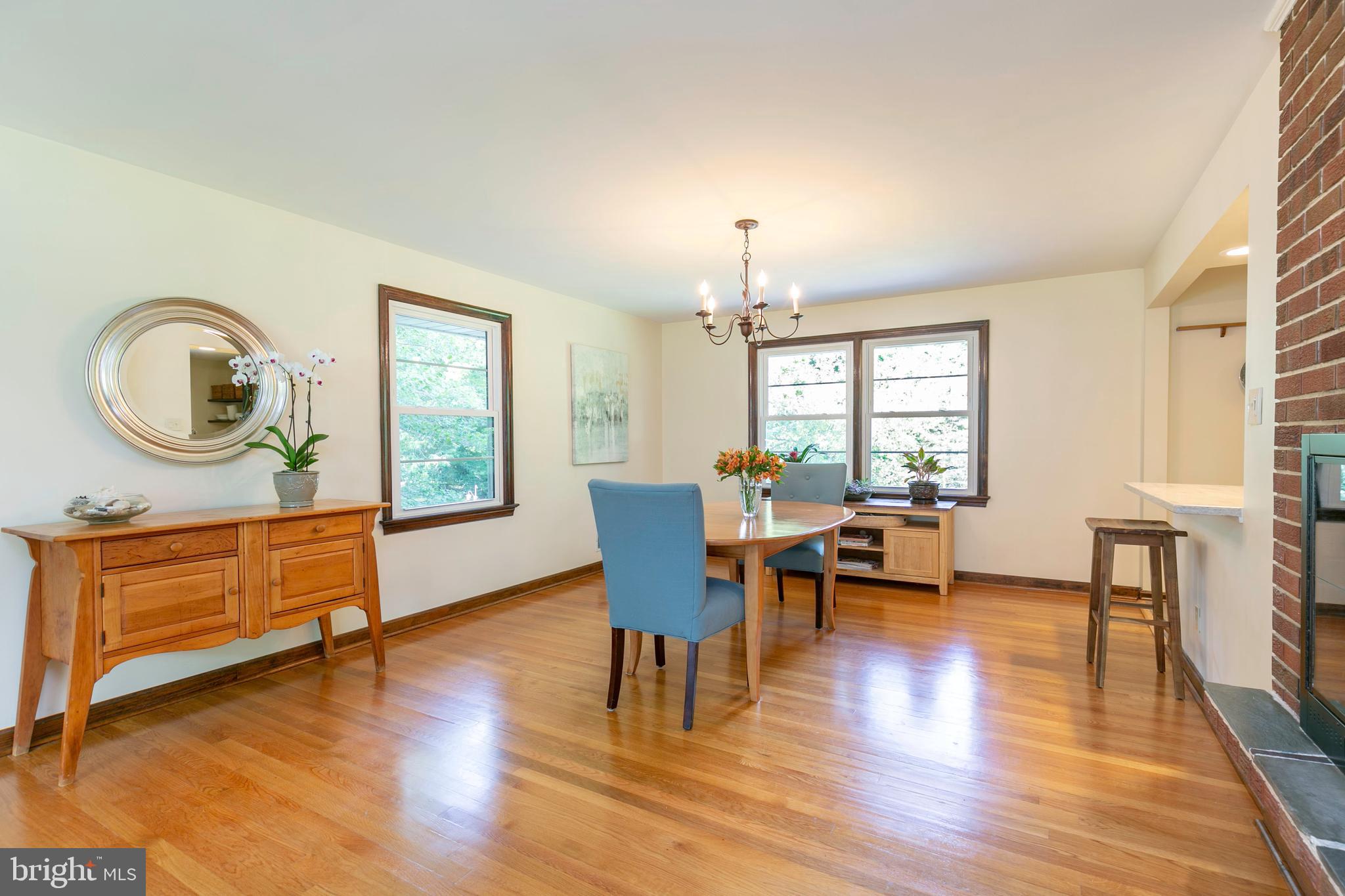 1448 Grandview Road Arnold, MD 21012 - Photo 8 of 56 Dining area