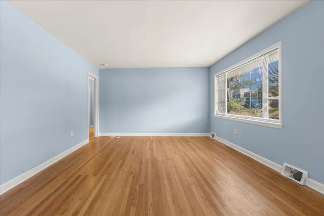 $2,595 | 3085 Savannah Highway, Charleston, SC 29414