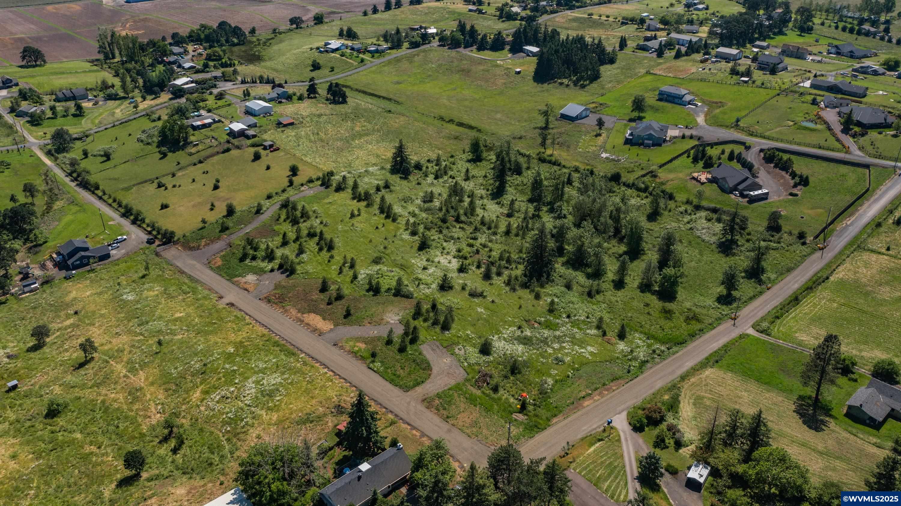 12061 Happy Way Jefferson, OR 97352 - Photo 4 of 10