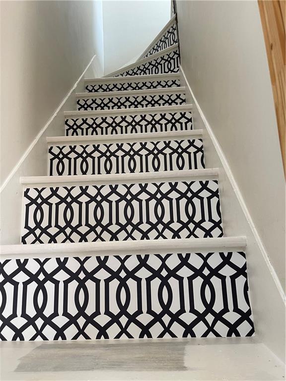 133 Weston Road Grove City, PA 16127 - Photo 27 of 44 Steps that lead from bedroom #3 to the kitchen