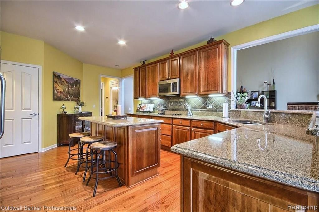 1640 Lasalle Road Canton, MI 48187 - Photo 11 of 40