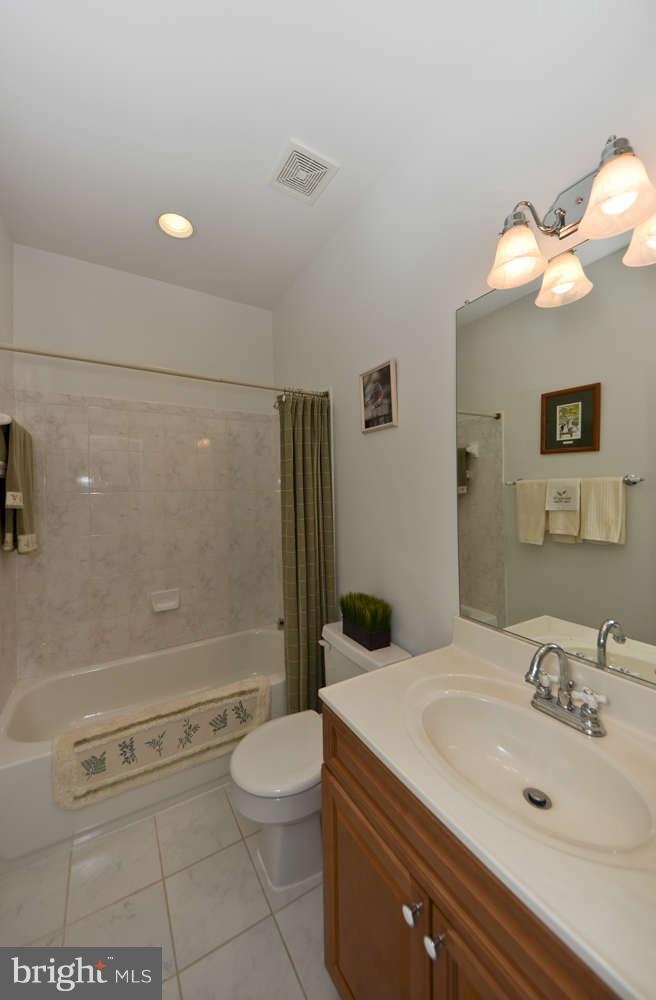 15722 Brandywine Road Dumfries, VA 22025 - Photo 13 of 30 Bath