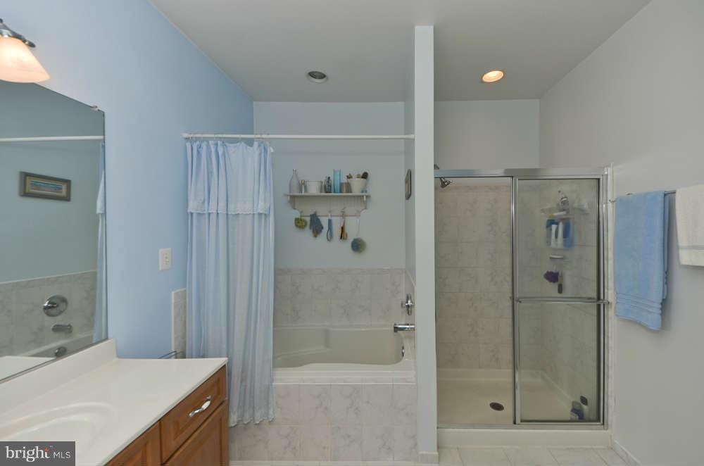 15722 Brandywine Road Dumfries, VA 22025 - Photo 18 of 30 Bath Master