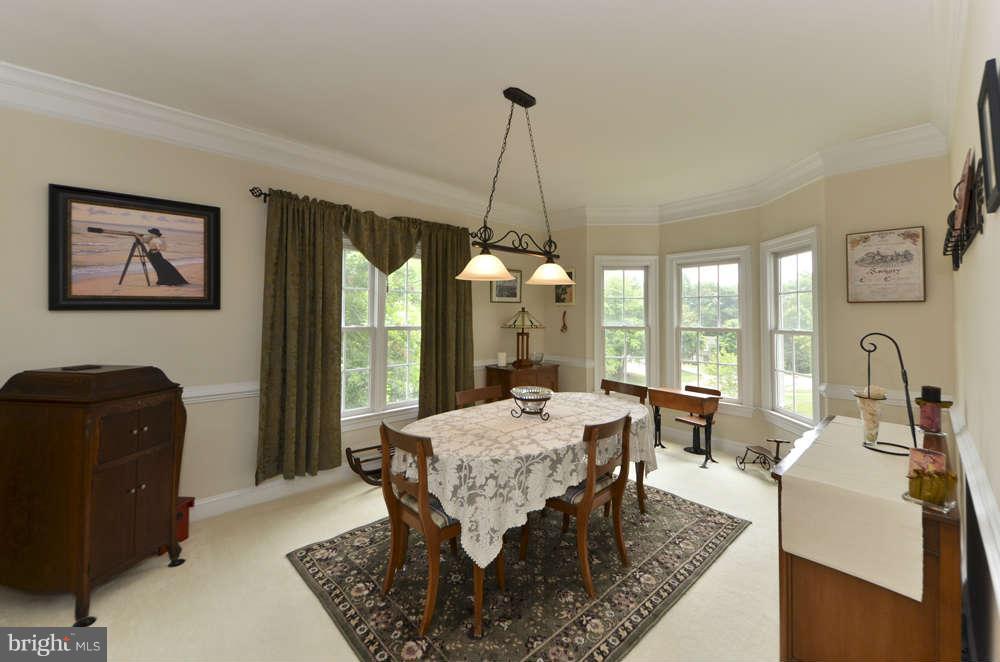 15722 Brandywine Road Dumfries, VA 22025 - Photo 10 of 30 Dining Room