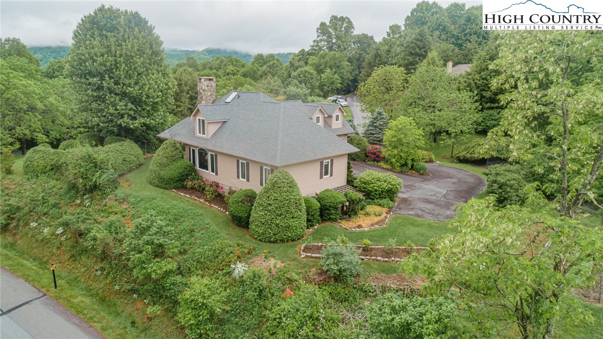 160 Wildwood Run Road Banner Elk, NC 28604 - Photo 1 of 44 Gallery Image 1